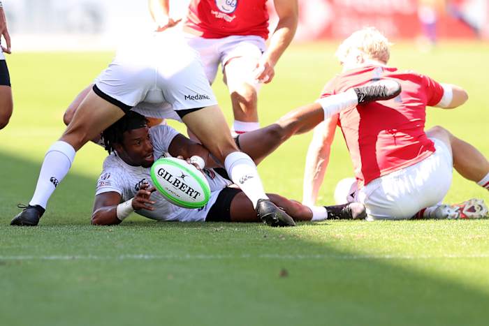 carlin-isles-rugby-action